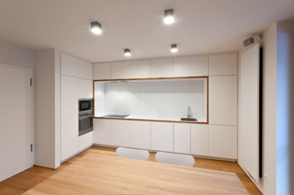 DecoCristal SuperWhite najlepiej sprawdza się w kuchniach i łazienkach – fot. Biuro Architektoniczne METAFORM