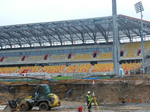 Białystok. Konstrukcja stadionu miejskiego w rękach Promostalu 