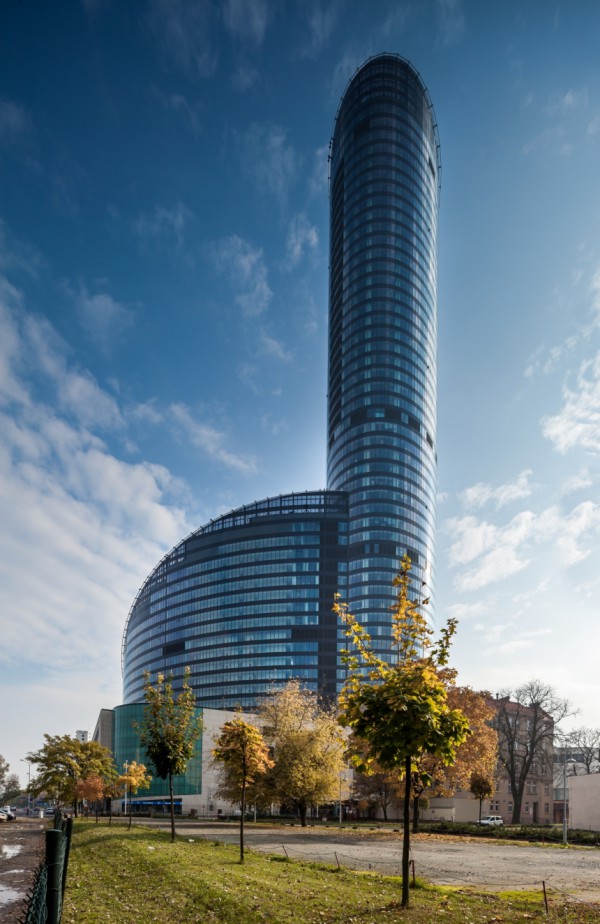 Sky Tower we Wrocławiu, Fot. Guardian 