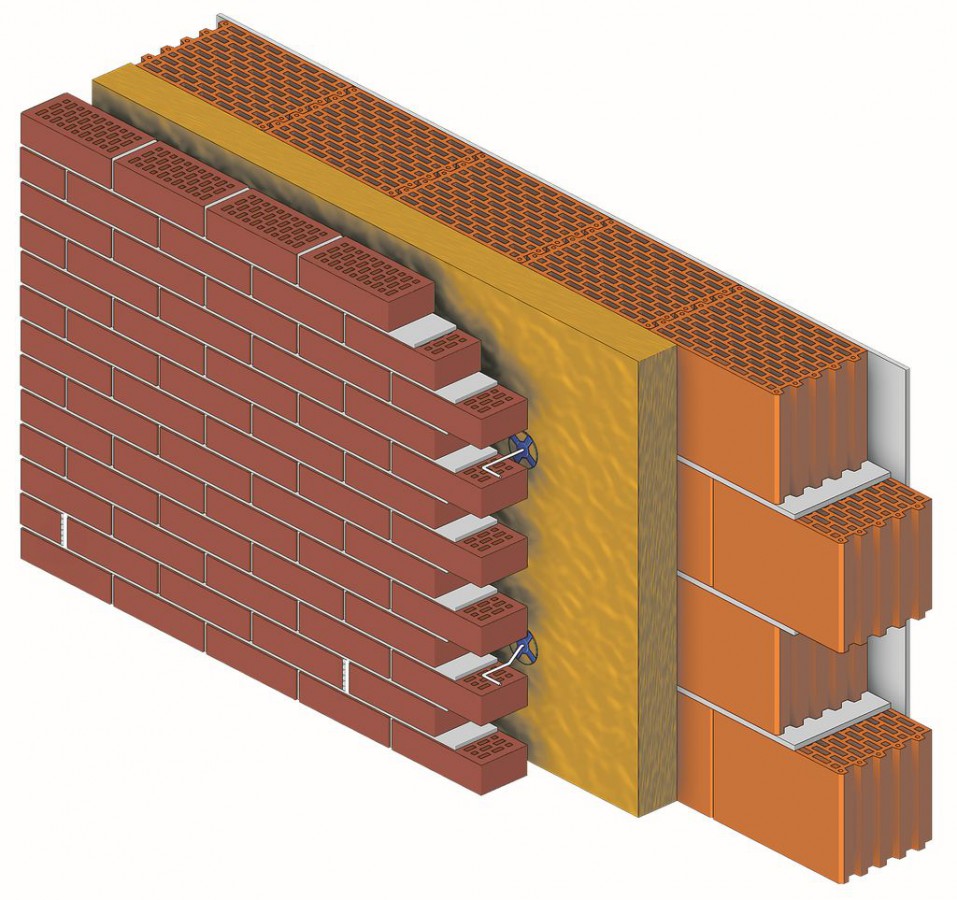 Połączenie materiałów stosowanych do budowy trójwarstwowej ściany z elewacją z cegły klinkierowej zapewnia wysoką izolacyjność cieplną i akustyczną konstrukcji, a także jej wyjątkową odporność na uszkodzenia i zabrudzenia. Fot. CRH Klinkier