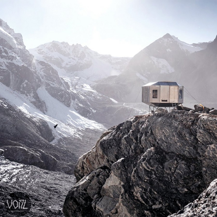 Schronisko awaryjne na wysokości 5080 metrów: biwak Davida Lamy oferuje schronienie mieszkańcom i wspinaczom w nepalskim regionie Rolwaling. Prawa autorskie: Stefan VoitlCopyright: Stefan Voitl