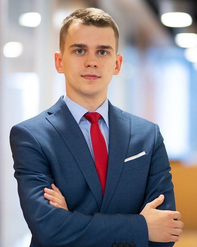  Adam Ziębicki, aplikant adwokacki z Kancelarii Chałas i Wspólnicy. Fot. Kancelaria Chałas i Wspólnicy