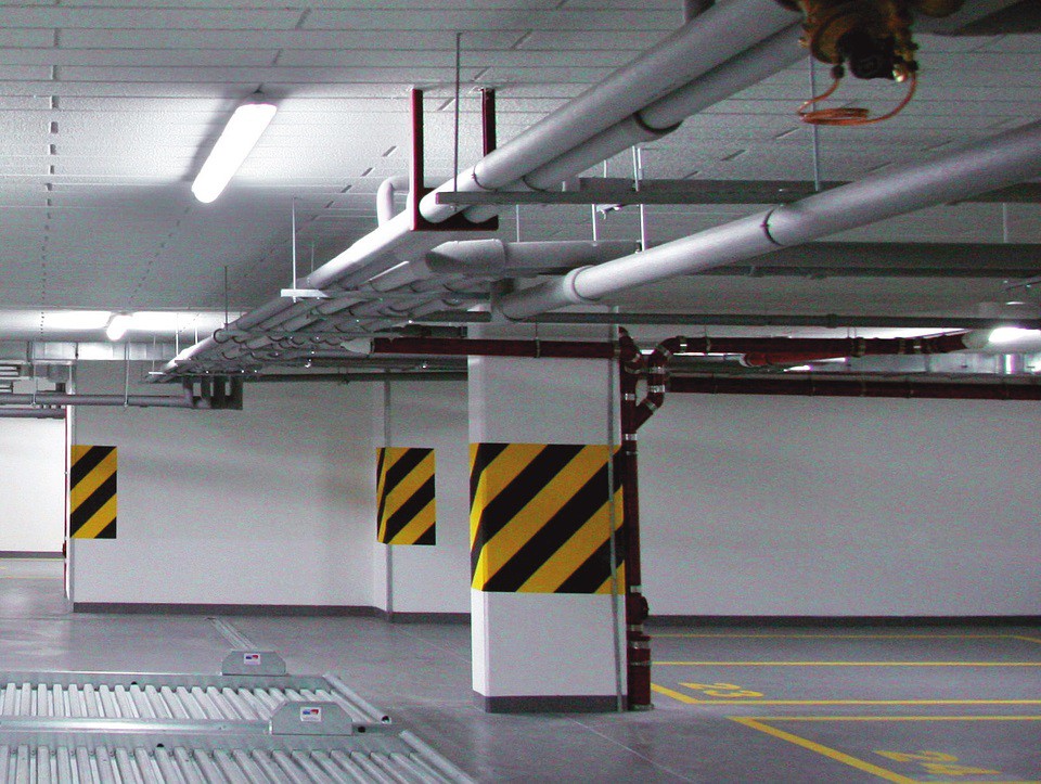 izolacja stropu w garażu - obiekt referencyjny Paroc. Fot. Paroc