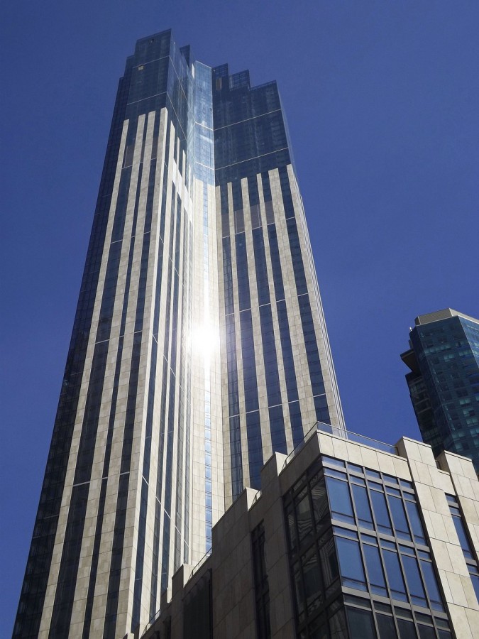 Fasada wieżowca 99 Hudson Street. Zdjęcie: Lenny Spiro
