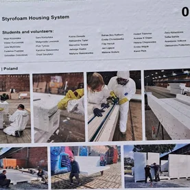 Kolejny dom Styrofoam Housing System projektu Shigeru Bana