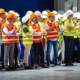 Milowy krok na drodze zrównoważonego rozwoju. Hydro Extrusion Poland otwiera farmę solarną i nową linię produkcyjną