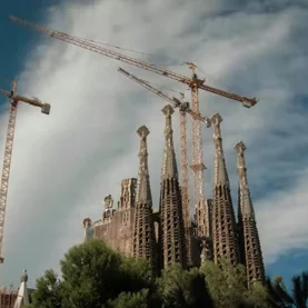 Sagrada Familia na ostatniej prostej. Tristram Carfrae: to inspirujący przykład stosowania niskoemisyjnych rozwiązań w budownictwie
