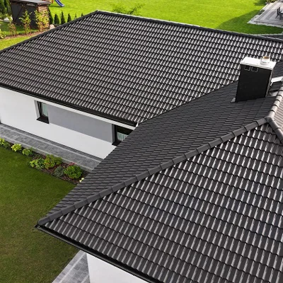 Dachówka cementowa – niezwykle popularne i chętnie wybierane pokrycie nowoczesnego dachu 