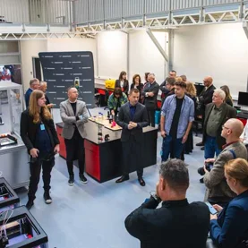 FabLab powered by WIŚNIOWSKI otwarty! Miejsce przyszłości dostępne już dziś