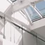 Jak dobrać uchwyty do balustrady szklanej?