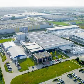 Deceuninck wzmacnia pozycję w segmencie aluminiowych systemów okiennych w Europie