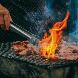 Ruszt do grilla nierdzewny czy chromowany - który wybrać?