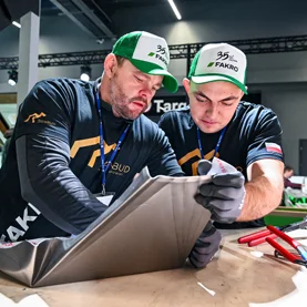 FAKRO z medalem i pokazami rzemiosła na Dach Forum w Kielcach