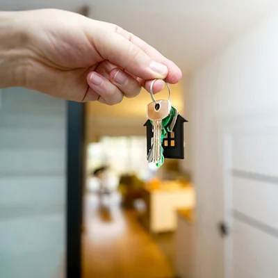 Zakup mieszkania poza zasięgiem? Co dziś blokuje kupujących i jakie mają alternatywy, gdy bank odmawia kredytu