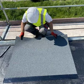 „Dekarz musi czuć się pewnie” – wywiad z Jarosławem Kostrzewą, kierownikiem swisspor AKADEMIA