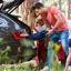 Polacy rezygnują z all inclusive na rzecz campingów i resortów. Jak przygotować auto na urlopowy wyjazd?