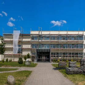 Ruszają letnie remonty szkół. Setki milionów na odświeżenie ścian czy prawdziwą modernizację? 