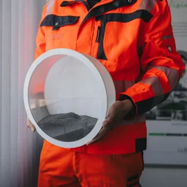 Jak dobrać ścierniwo do obróbki powierzchni metalowych?