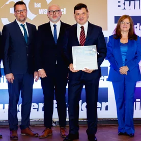Zespół Deceuninck z nagrodą Builder Super Power 2026